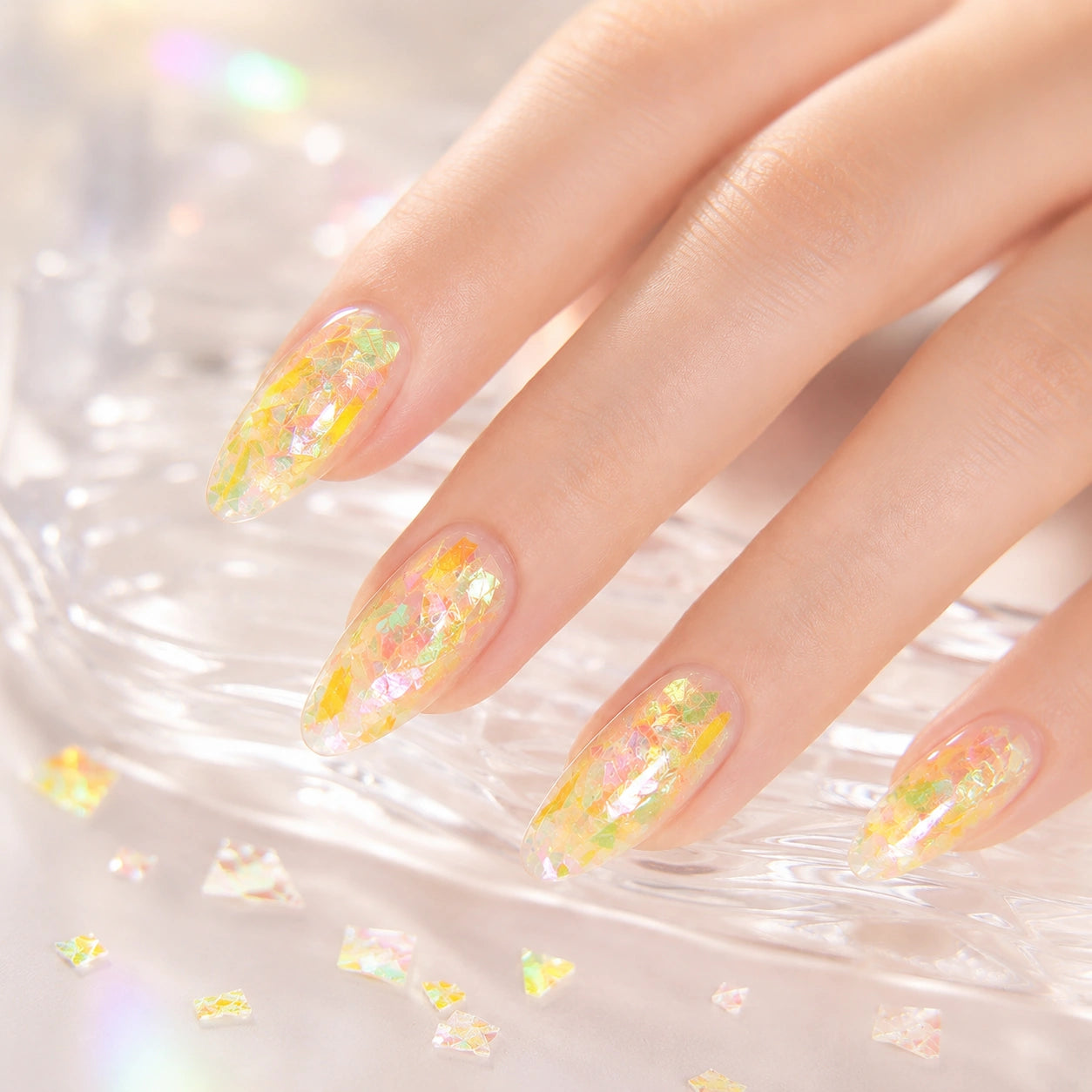 Żółte opalizujące płatki do zdobienia paznokci Premium Nails
