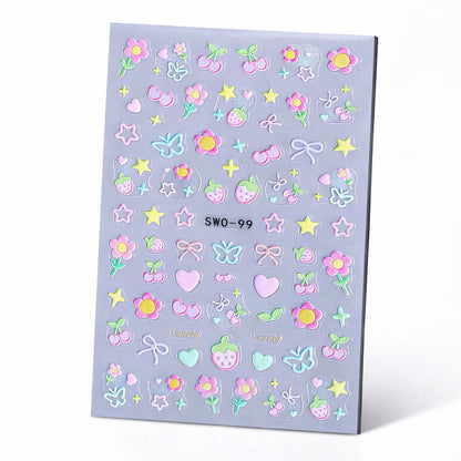 Strawberry Heart – naklejki na paznokcie w stylu Y2K