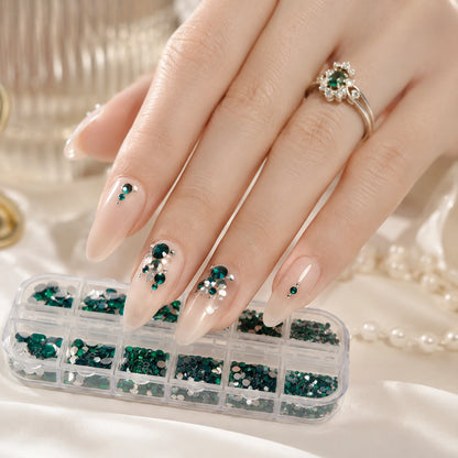 Cyrkonie do paznokci zielone – zestaw nail art mix | Premium Nails