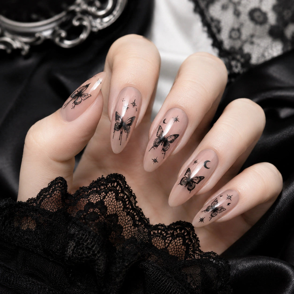Naklejki na paznokcie Premium Nails – Black Butterflies – Nail Art Stickers